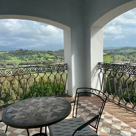 Pensión Casa Henrietta Jimena De La Frontera