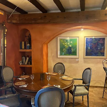 Casa Henrietta
