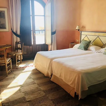 Casa Henrietta Pensión 2*